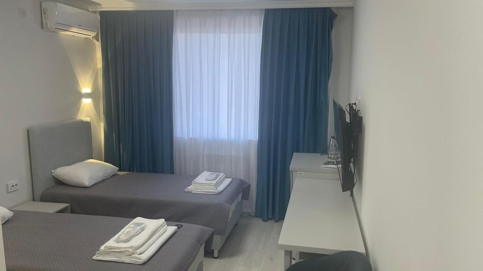 Yassy Hotel, Turkistan Екстериор снимка