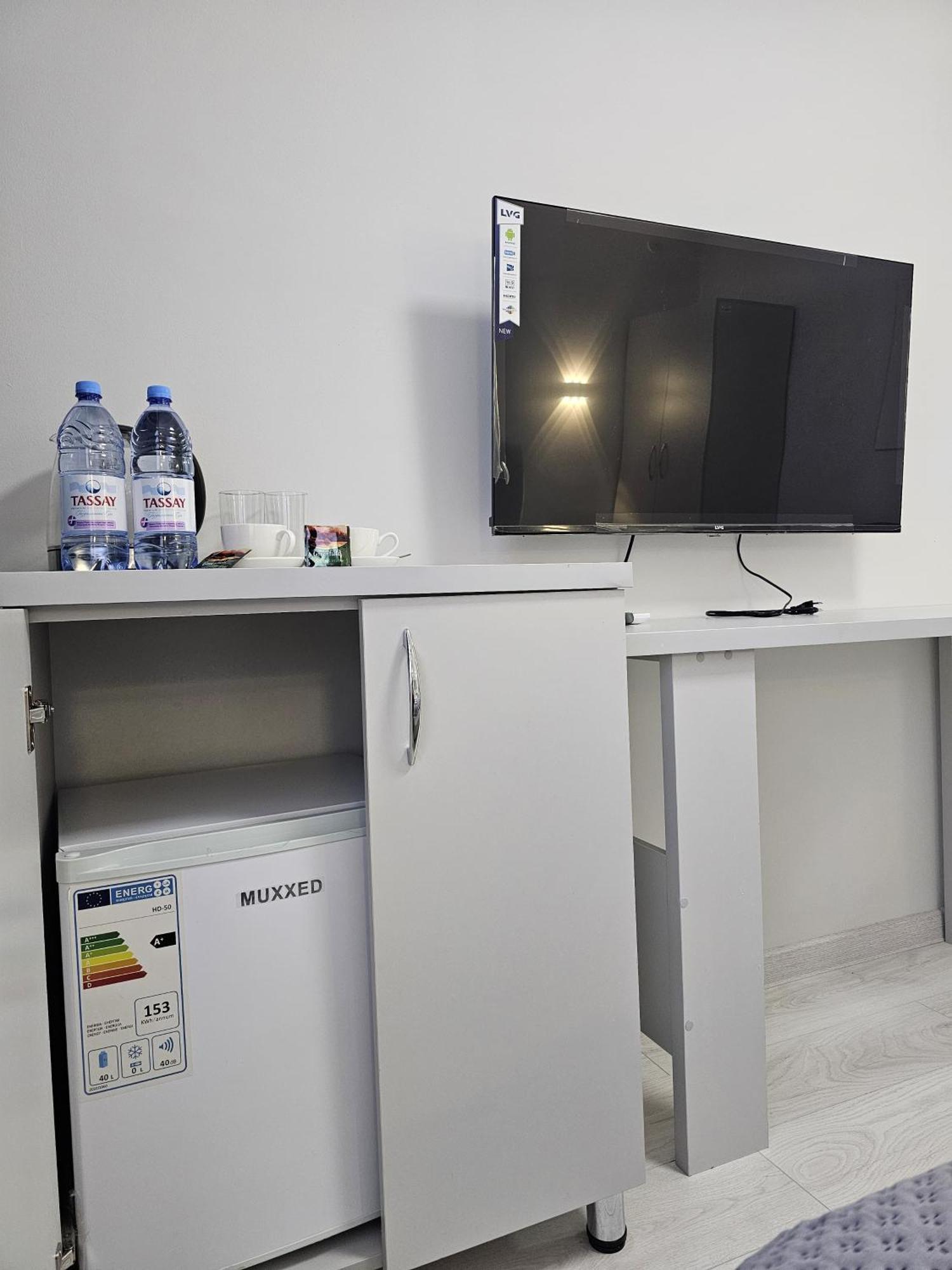 Yassy Hotel, Turkistan Екстериор снимка